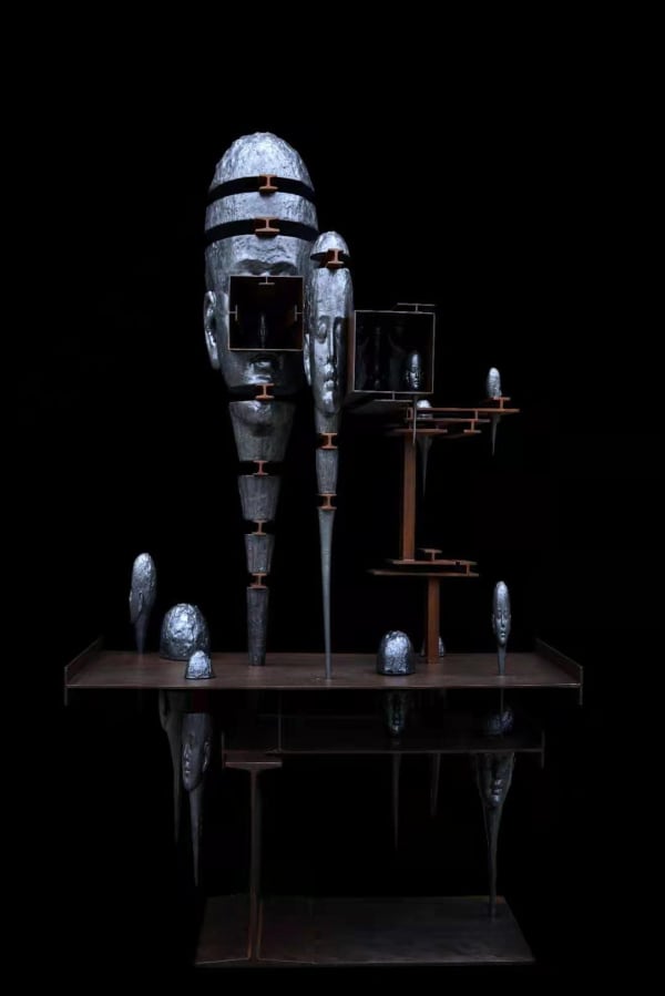 Sculptures & Carvings