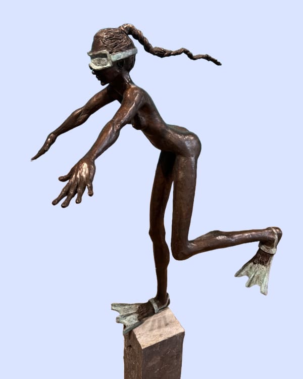 Lilian Steenhuisen Don't Forget To Have Fun Bronze on a stone pedestal 90 x 40 x 70 cm (excl. pedestal) Edition 7 of 8