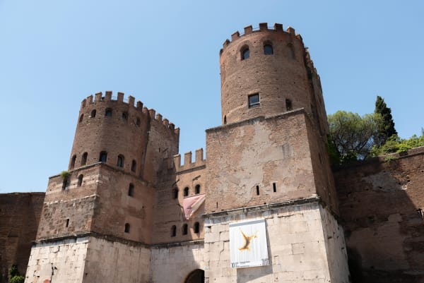 Installation View | Gugliemo Maggini @ Le 10 Porte del Futuro, Porta San Sebastiano, Rome, 2024.