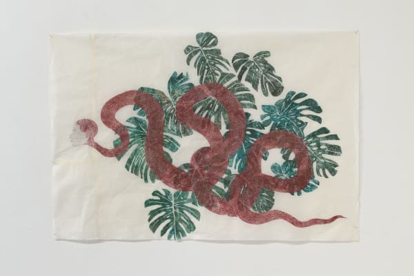 Marta Roberti, Autoritratto come Serpente (Da Pompei), 2023, drawing with oil pastel from handmade carbon paper on Taiwanese double mulberry pape, cm 61,5 x 90. Ph Roberto Apa