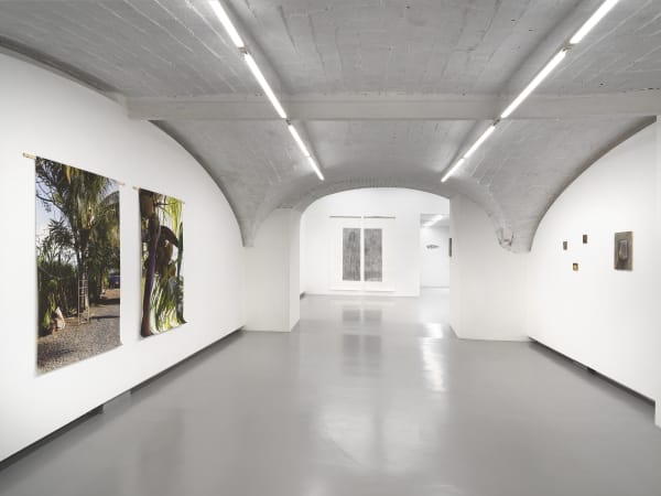 Installation View, Ci piacerebbe essere altrove, 2025 z2o Sara Zanin Ph. Dario Lasagni