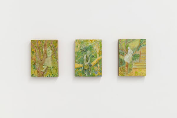 Beatrice Meoni, Sull'albero (01, 02, 03), 2025, triptych, oil on panel, cm 18 x 13 (each) Ph. Roberto Apa