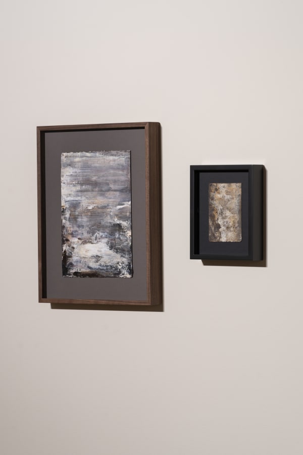 on the left, Nazzarena Poli Maramotti, Ad imitazione del caso (Il fervore), 2025, oil on paper, cm 26,1 x 18,1 (without frame), cm 39,5 x 30,5 (framed) on the right, Nazzarena Poli Maramotti, Ode al caso (certi cerchi), 2025, mixed media on metal, cm12 x 8 (without frame), cm 20,5 x 16,5 (framed)