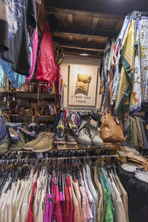 Hidden Beauty, Krištof Kintera, curated by Marina Dacci and Krištof Kintera, installation view, Abiti Usati, Rome