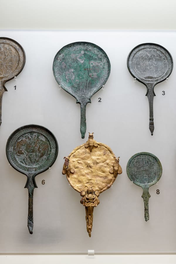 Evgeny Antufiev Untitled, 2020 Bronze Cm 26 x 12 Courtesy the artist & z2o Sara Zanin Photocredits Ela Bialkowska, OKNOstudio