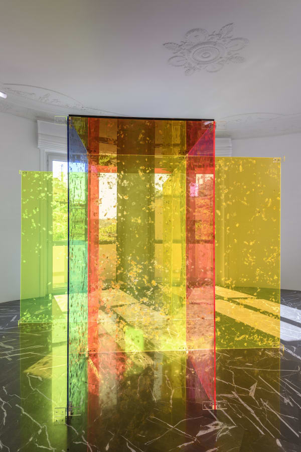 Alfredo Pirri Di luce e di fango curated by Cecilia Canziani and Davide Ferri installation view at z2o project ph. Giorgio Benni