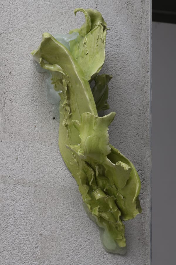 Guglielmo Maggini Odalische, 2023 Ceramic, epoxy resin Variable dimensions (8 elements) ph. Giorgio Benni