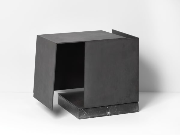 Jorge Oteiza. Caja metafı́sica por conjunció n de dos triedros. Vacı́o Respirando, 1972-1974. Steel sheet painted in black, 11 × 13 3/5 × 9 3/5 in (28 x 34.5 x 24.5 cm). Image courtesy of Zeit Contemporary Art, New York