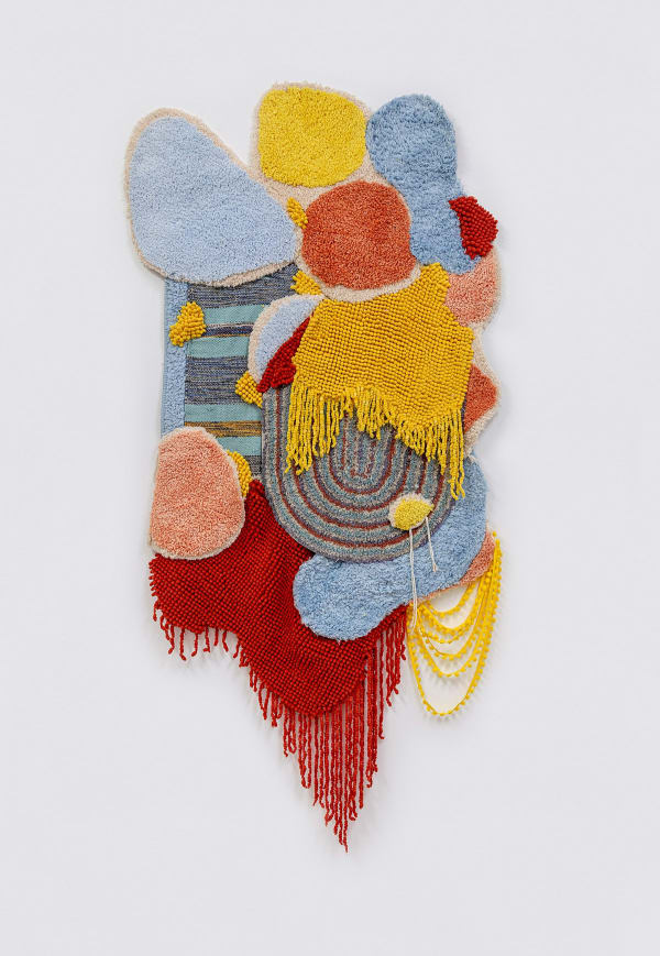 Luana Lins Sem título, 2024 Tapeçaria e fios de lã 155 x 70 cm