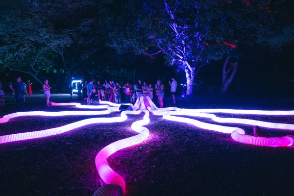 VIGAS apresenta intervenção imersiva no Rock The Mountain 2025, Festival em Itaipava reúne música, arte e sustentabilidade em dois fins...