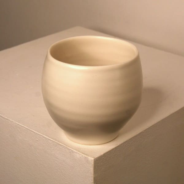 Linda Bloomfield ceramic tea bowl with a white glaze