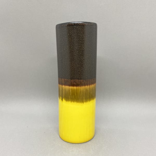 Yuta Segawa tall cylinder shaped vase in Black with golden yellow base