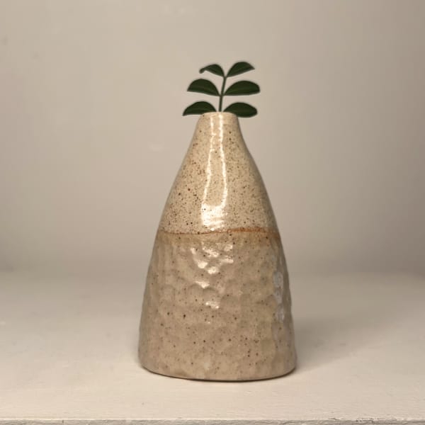 Jode Pankhurst ceramic vase with dimple markings and cream and white glaze