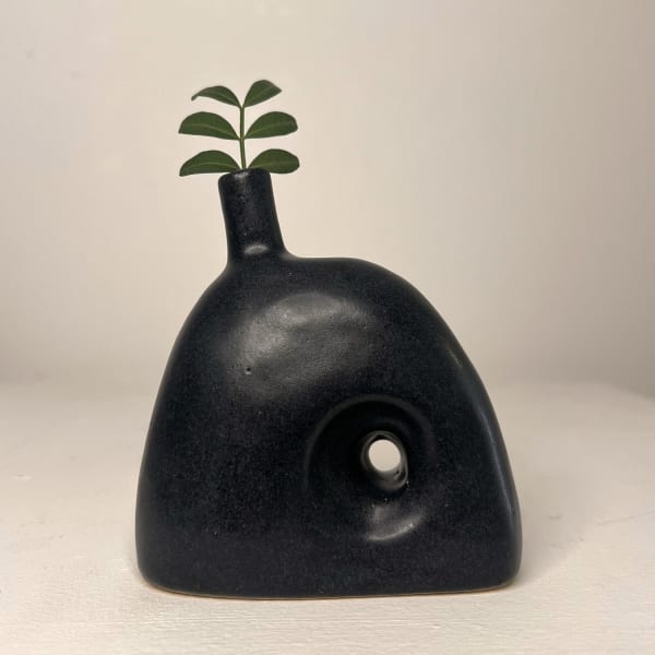 Jode Pankhurst, Small Bulb Vase - Black, 2025