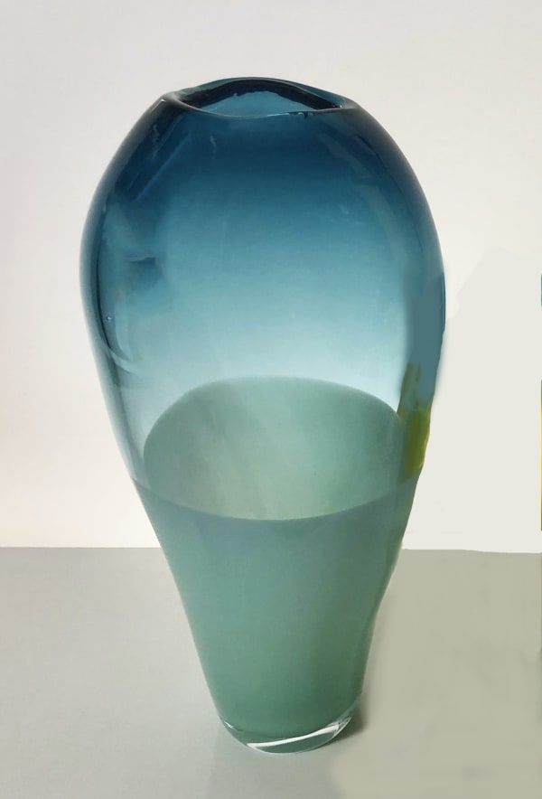 Michèle Oberdieck, Mero Dusk Blue Vessel