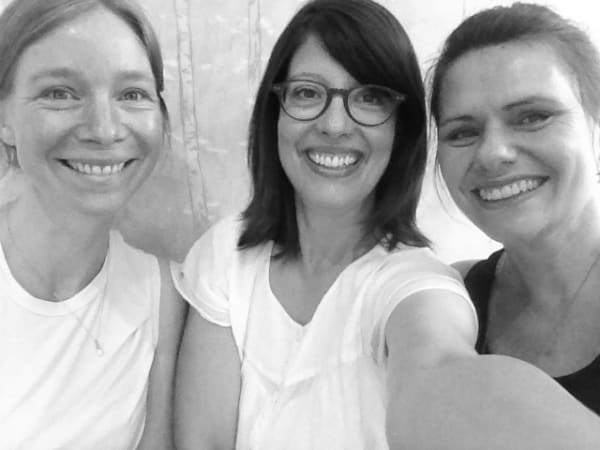 Sarah W, Sarah L and Hannah black and white selfie photo.