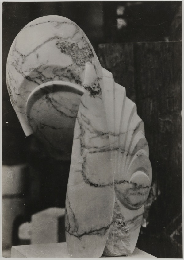 Constantin Brancusi, Mademoiselle Pogany II, ca. 1925