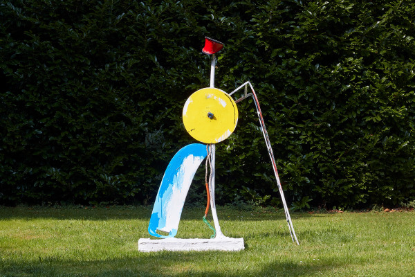 Eddie Martinez Half Stepping Hot Stepper2016 This work is number 2 from an edition of 3, plus 1 artist's proof. Enamel and spray paint on bronze 85 x 65 ⅜ x 24 in. (216 x 166 x 61 cm)