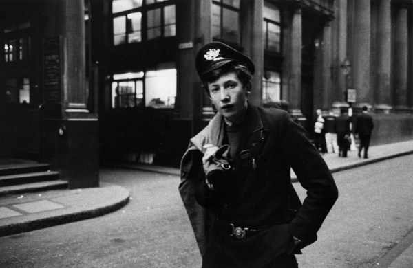 Bruce Davidson, Stock Exchange, Throckmorton Street, 1960