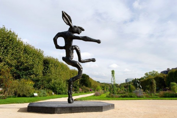 Barry Flanagan, Nijinski Hare at Hors Les Murs, Fiac, 2013