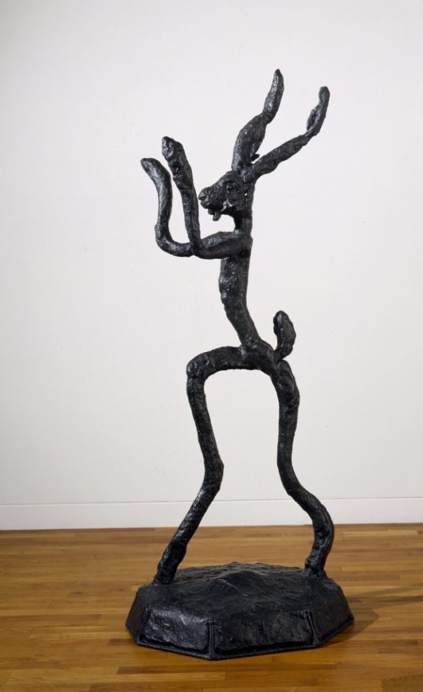 Barry Flanagan, Monument to Letters, 2005