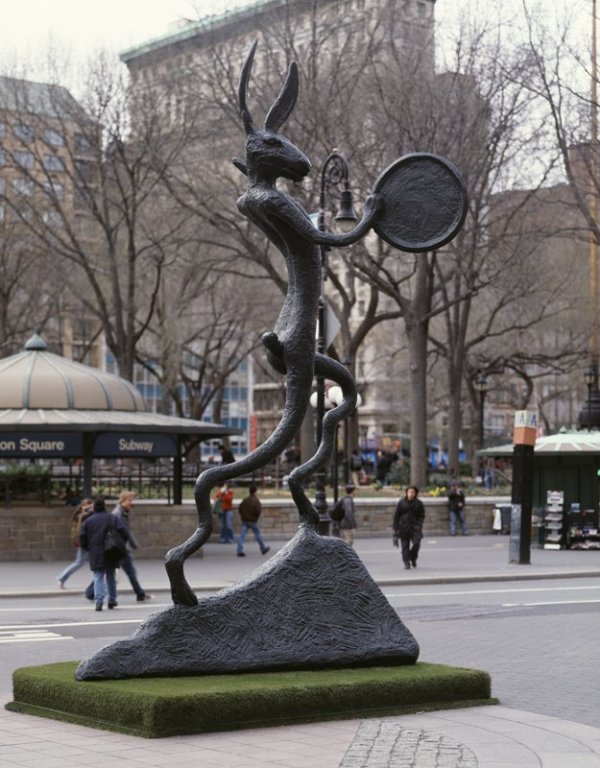 Barry Flanagan, Large Left-Handed Drummer, 2006