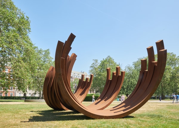 © Bernar Venet, 218.5 ̊ Arc x 21, 2006