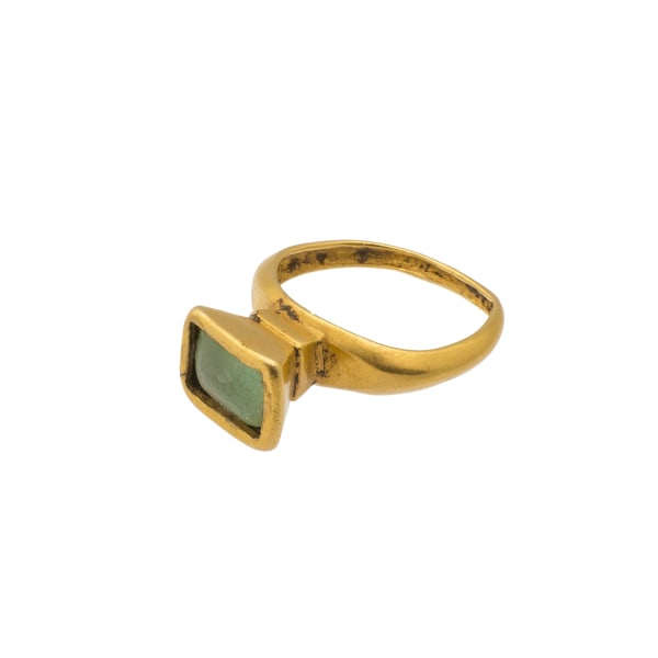 Gold Ring Set with Glass Imitating Emerald
