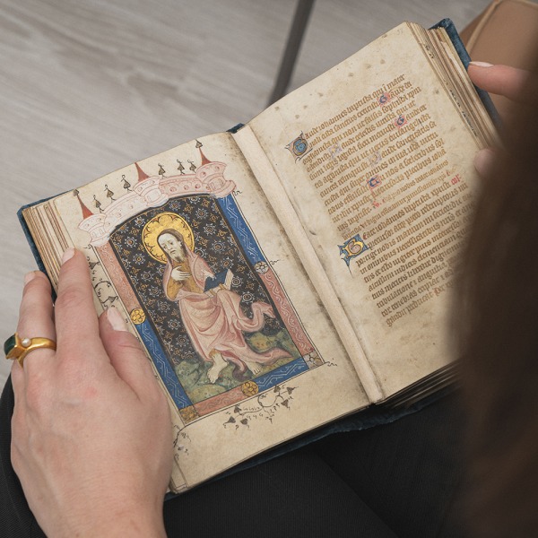 Reading The Lubbock Hours