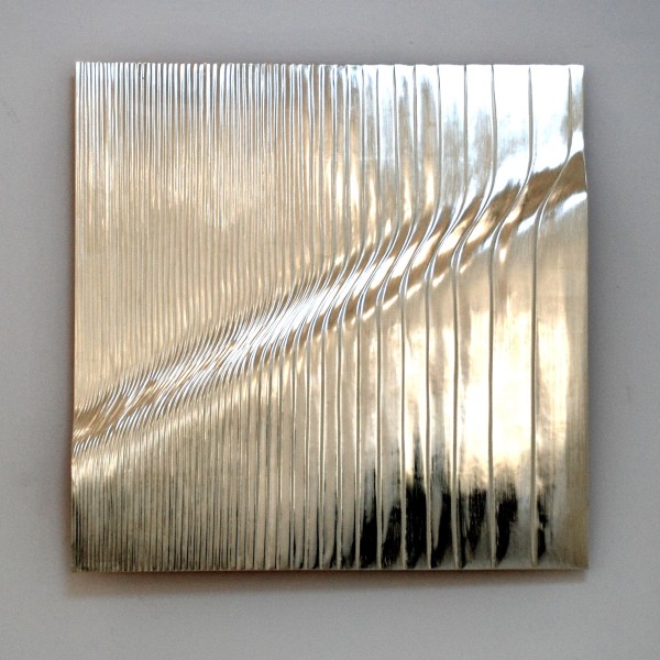 Rise, 12 ct white gold on carved wood , 80 cm square