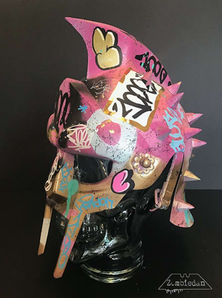 Vandal Helmet (pink), 2017