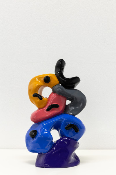 Amir Khojasteh The abstract form of man and horse, 2021 Polyester resin colored with ceramic paint 30 x 19 x 12 cm 11 3/4 x 7 1/2 x 4 3/4 inches