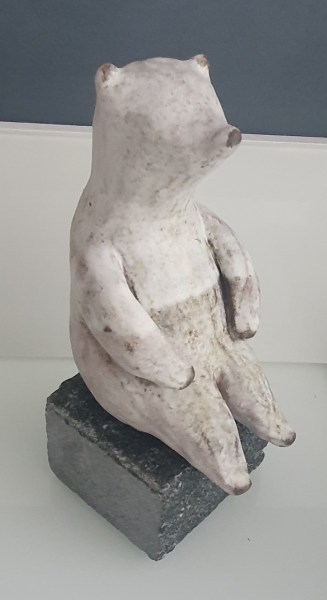 Leena Ceccolini, Sitting Bear