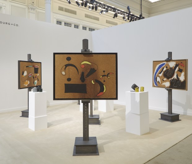 INDEPENDENT 20TH CENTURY 2022: Miró | Fischli