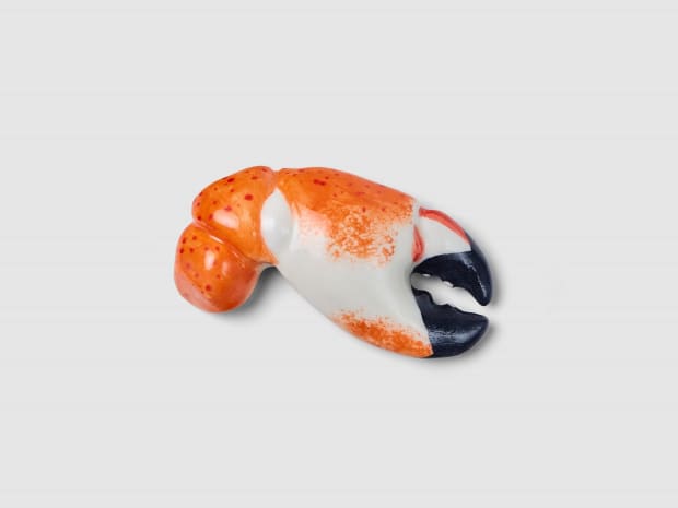 Stephanie H. Shih, Stone Crab Claw, 2022