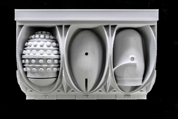 Wind Egg and Dart Ornaments (Motif I), 2016, 3D printed Polylactic Acid (PLA), 35 x 20 x 15 cm