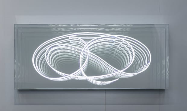 Brigitte Kowanz, World Wide Web 12.03.1989 06.08.1991, 2017