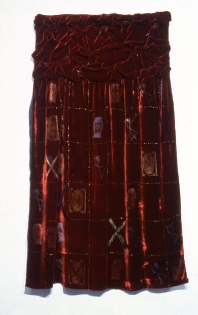 Consuelo Jimenez Underwood, American Dress. Virgen de Tepin (Chili), 1999