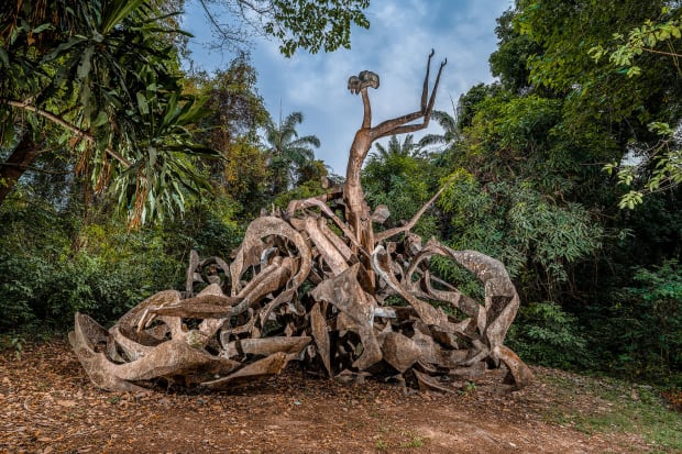 OSUN OSOGBO SACRED GROVE Osogbo, Osun State The Osun Osogbo Sacred Grove, on the outskirts of the city of Osogbo,...