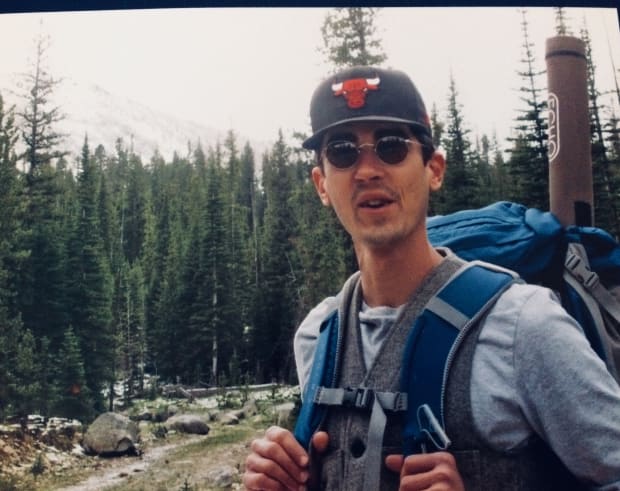 Born in Evanston, Illinois, Leonardi exhibited exceptional talent in the arts at a young age, performing in theater and television...