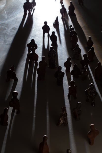 В «Памятнике памяти» пессимистическая надежды на то, что через скорбь, через работу с травмой, которая стоит за этой скорбью, можно...