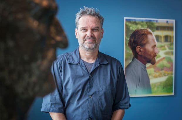 Ruud van Empel has reinvented Van Gogh’s portrait. Nobody knows exactly what Van Gogh really looked like as an adult...