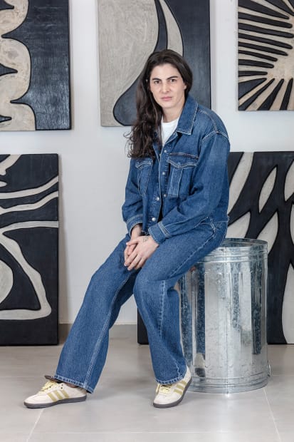 MARINA HACHEM (1993, São Paulo. Lives and works in São Paulo). Graduated in Visual Arts from Fundação Armando Alvares Penteado,...