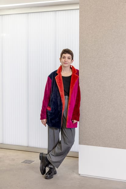 FERNANDA GALVÃO [nasceu em 1994, São Paulo, Brasil. Vive e trabalha em São Paulo, Brasil]. Graduou-se em Artes Visuais pela...