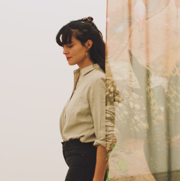 A obra de Juliana Cerqueira Leite está engajada com a história da arte figurativa, reformulando a representação para refletir volição...