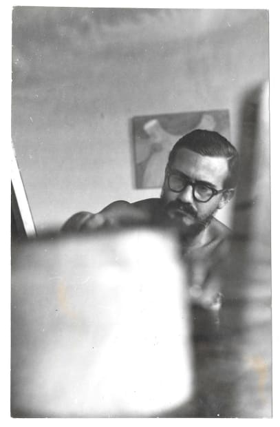 ANTONIO HENRIQUE AMARAL (SÃO PAULO, 1935-2015) INICIOU SUA FORMAÇÃO ARTÍSTICA EM MEADOS DA DÉCADA DE 1950, ESTUDANDO DESENHO COM ROBERTO...