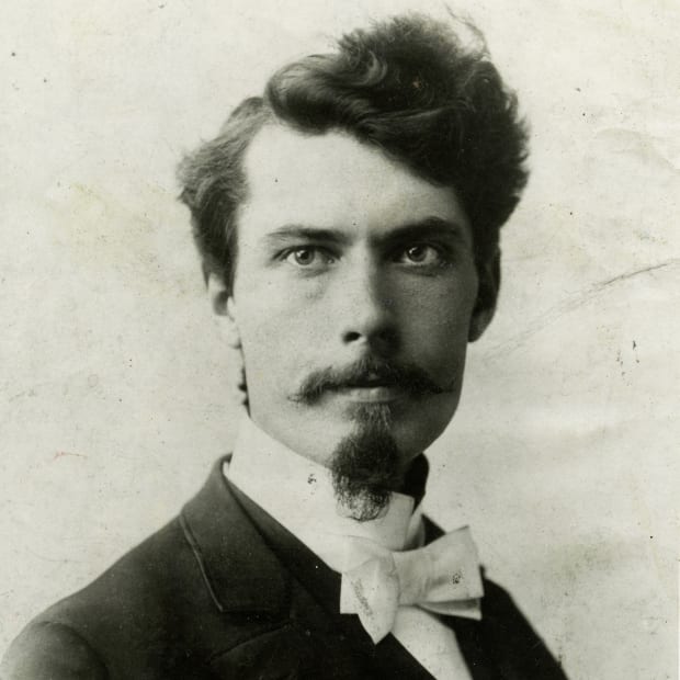 GRANT WALLACE: ASTRAL EXPLORER Wallace’s art captures the energy of California’s spiritual avant-garde in the early 20th century, a time...