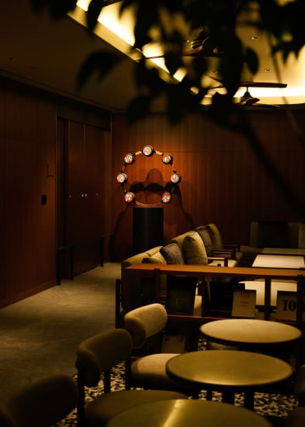 Raiko in Collaboration with Miyamoto Unosuke Shoten, Lacquer, wood(chestnut), drum skin(cow skin), steel | h.101.5 x w.109.0 x d.17.0 cm...