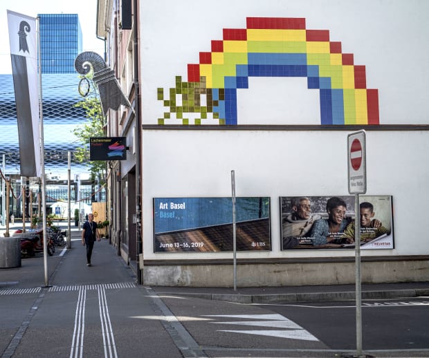 URBAN ART CITY TOUR