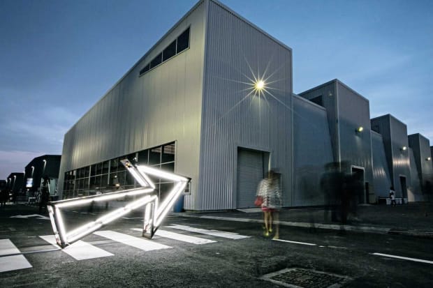 FIRETTI CONTEMPORARY Al Quoz 1, Street 8 Alserkal Avenue, Unit 29 T: 04 2635807 info@firetticontemporary. com Opening Hours Monday to...